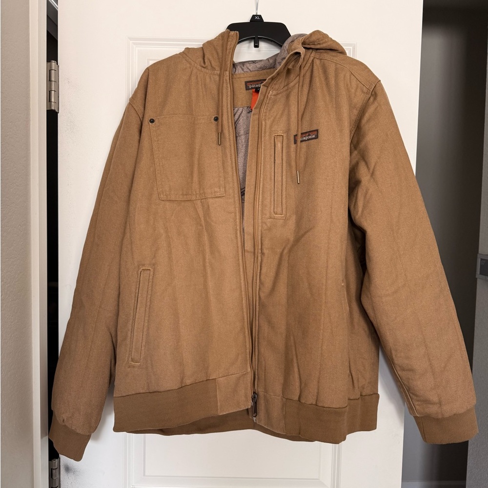 NWOT Patagonia Women's All Season Bomber Hoodie - Picture 4 of 8